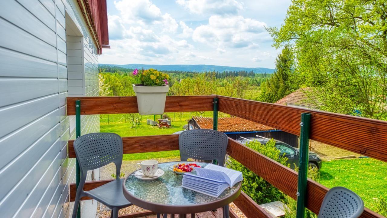 Maja Pokoje Z Widokiem Kameralna Agroturystyka Na Pogorzu Izerskim Z Sauna I Jacuzzi (Adults Only) Mirsk Exterior foto